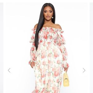 Floral off the shoulder maxi dress